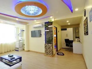 Royal Penguin Boutique Hotel & Spa-1